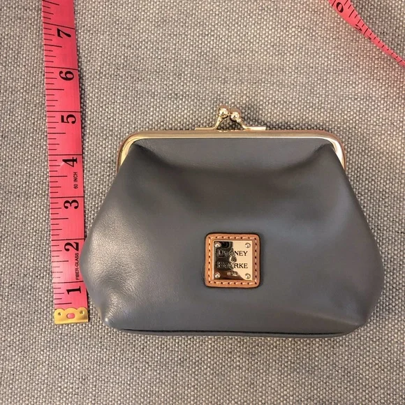 Dooney & Bourke Gray Clutch change purse wallet - Picture 9 of 16